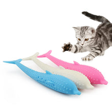 Load image into Gallery viewer, Purrfect Cats Teeth Cleaner Fish Toy
