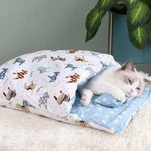 Load image into Gallery viewer, Warm Cat Sleeping Bag
