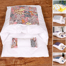 Load image into Gallery viewer, Warm Cat Sleeping Bag
