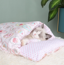 Load image into Gallery viewer, Warm Cat Sleeping Bag
